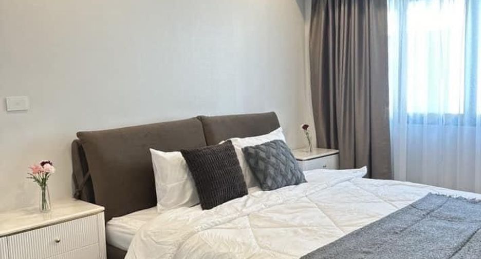 Haus zur Miete mit 4 Zimmer in Bang Phli, Samut Prakan