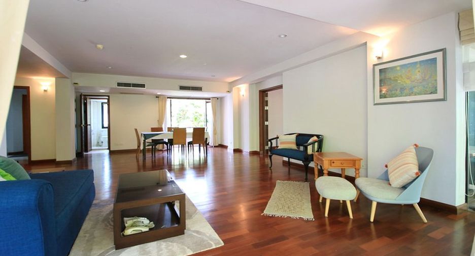 For rent 3 bed serviced apartment in Khlong Toei, Bangkok
