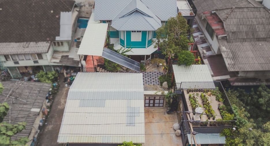 À louer 3 chambres maison à Bang Rak, Bangkok