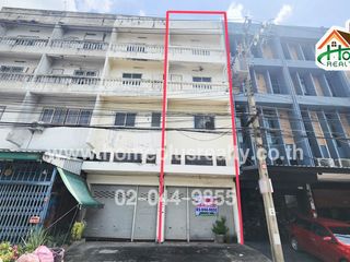 出售 6 卧室 商业空间 在 Don Mueang, 曼谷
