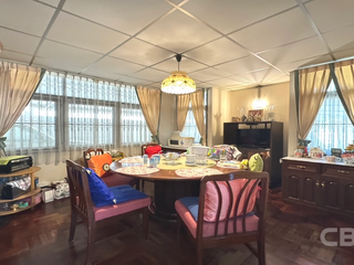 For sale 3 bedrooms house in Watthana, Bangkok