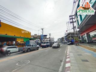 For sale 7 bed retail Space in Bang Lamung, Chonburi