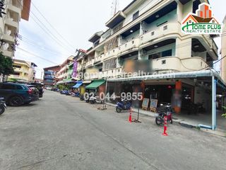 For sale 7 bed retail Space in Bang Lamung, Chonburi