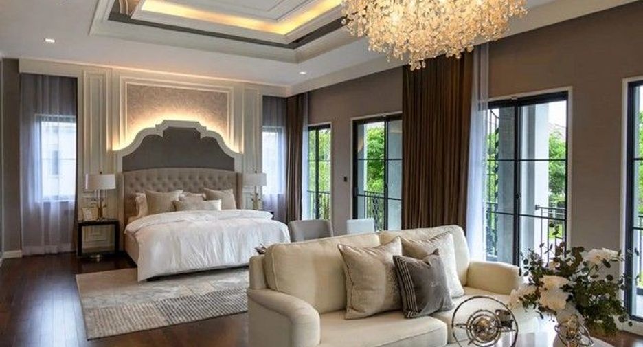 For sale 5 bedrooms house in Bang Khae, Bangkok