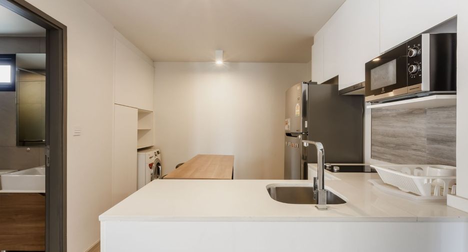 For rent 2 Beds condo in Khlong Toei, Bangkok