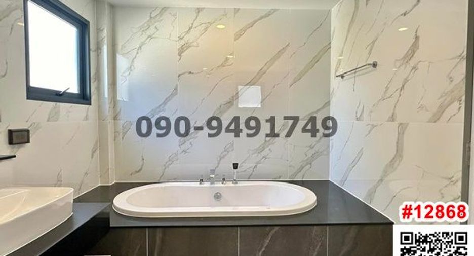 For rent 4 bedrooms condo in Bang Phli, Samut Prakan