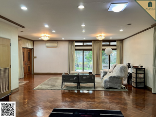 Casa en alquiler de 3 habitaciones en Watthana, Bangkok