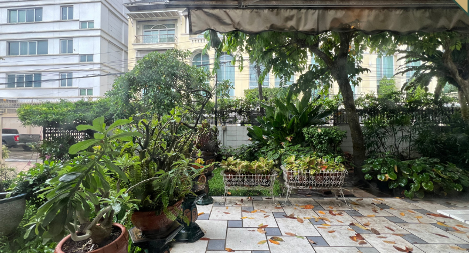 Casa en alquiler de 3 habitaciones en Watthana, Bangkok
