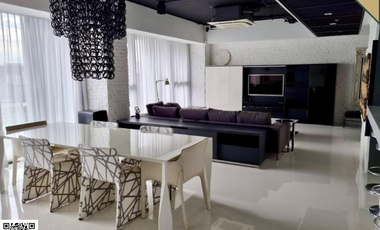 For rent 3 bedrooms condo in Sathon, Bangkok