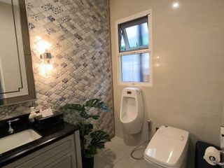 For sale 5 Beds house in Bang Khun Thian, Bangkok
