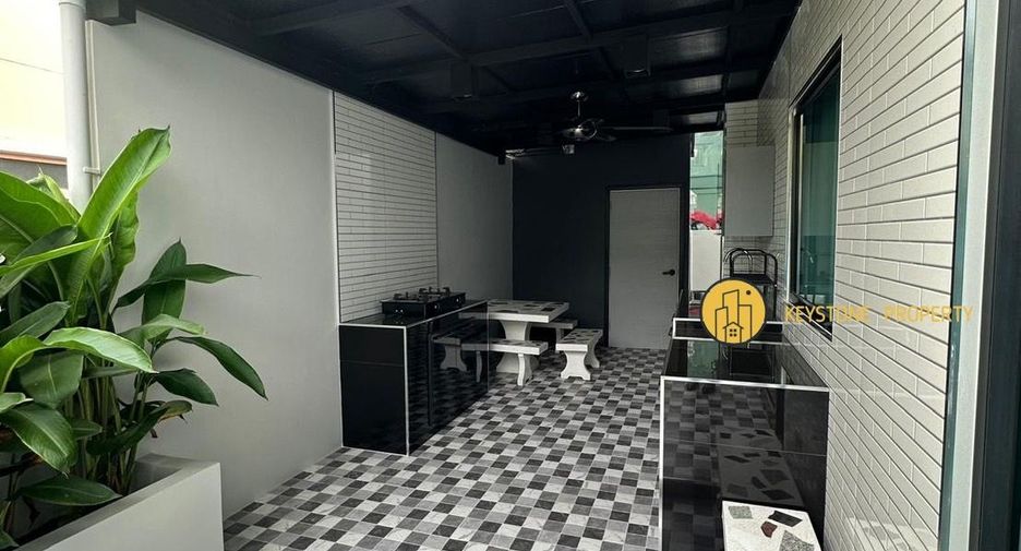 Haus zur Miete und zum Kauf mit 3 Zimmer in Jomtien, Pattaya