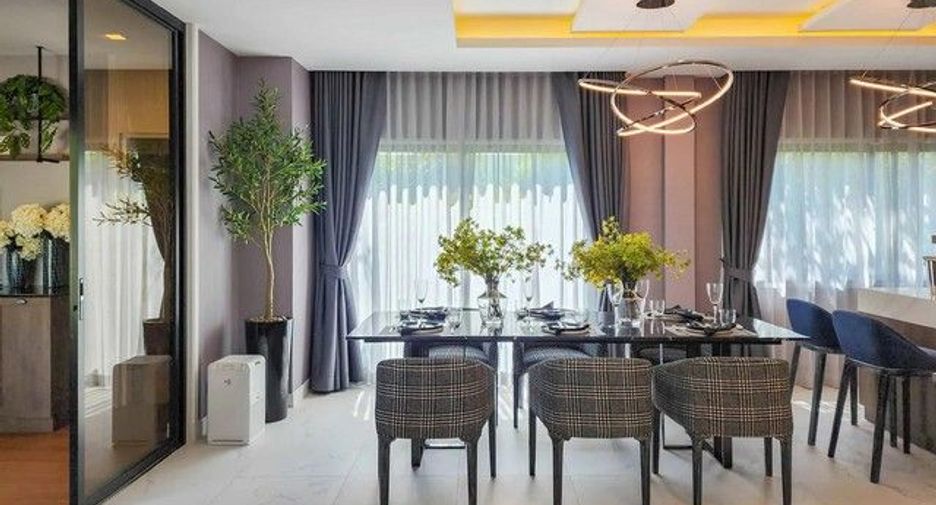Casa en venta de 3 habitaciones en Lat Krabang, Bangkok