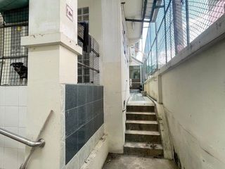 For sale 3 bedrooms house in Yan Nawa, Bangkok