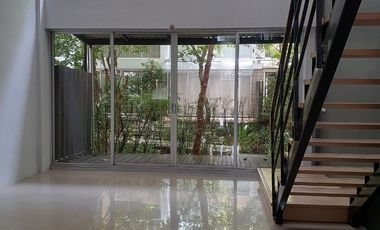 For rent and for sale 3 bedrooms townhouse in Khan Na Yao, Bangkok