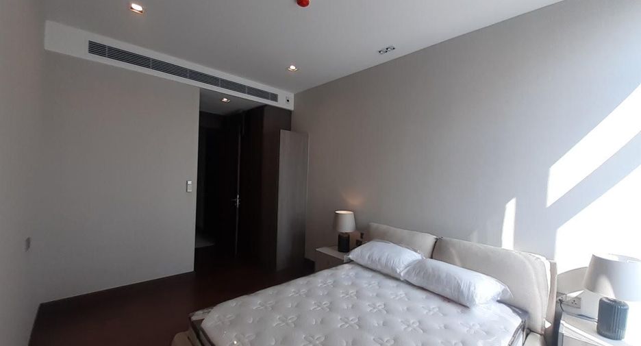 À louer et à vendre 3 chambres condo à Khlong Toei, Bangkok