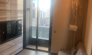 Wohnung zur Miete und zum Kauf mit 1 Zimmer in Khlong Toei, Bangkok