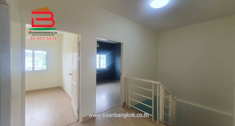 For sale 3 bedrooms townhouse in Khlong Luang, Pathum Thani