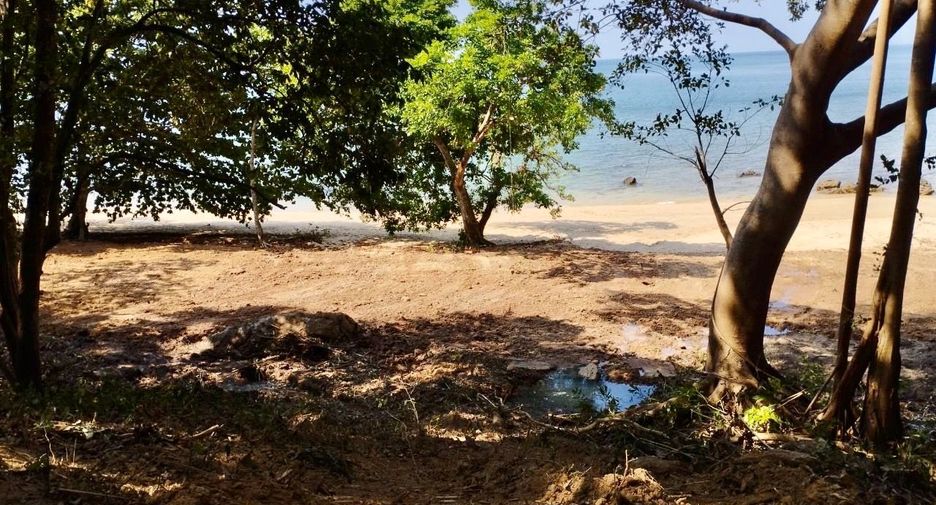 出售 土地 在 Nuea Khlong, Krabi