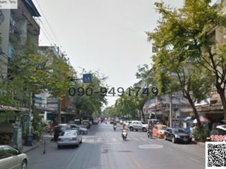 For rent 4 bedrooms retail Space in Bang Kho Laem, Bangkok