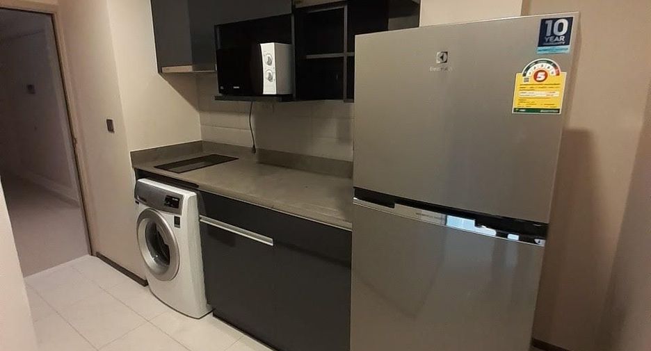 For rent そして for sale 2 ベッドルーム condo in Pathum Wan, Bangkok