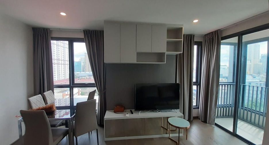 For rent そして for sale 2 ベッドルーム condo in Pathum Wan, Bangkok