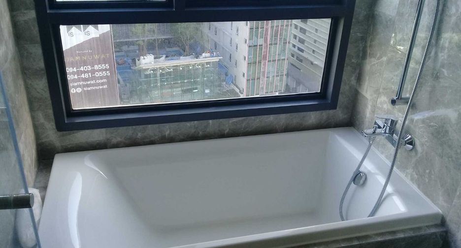 Аренда и продажа 2 спальни кондо в Патхум Щан, Бангкок