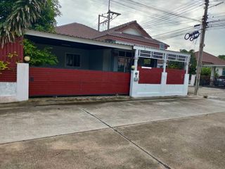 Haus zum Kauf mit 3 Zimmer in Phan Thong, Chonburi