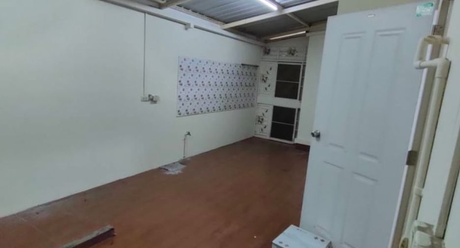Haus zum Kauf mit 3 Zimmer in Phan Thong, Chonburi