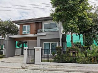 For Rent 3 Bedroom House In San Kamphaeng, Chiang Mai