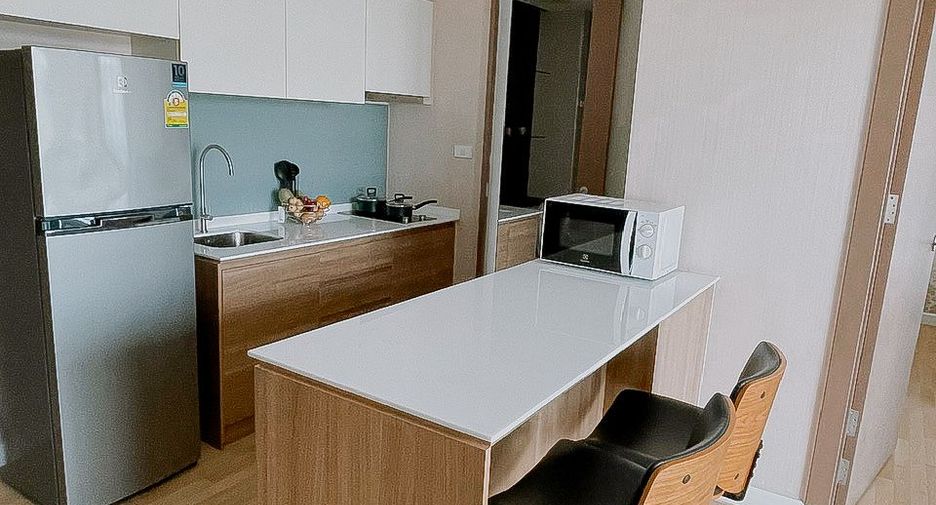 For sale 1 bed condo in Si Racha, Chonburi