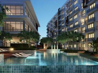 Condo en venta de 1 habitaciones en Si Racha, Chonburi