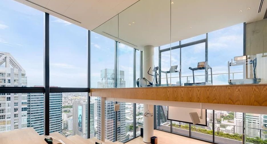 À vendre 1 chambre condo à Sathon, Bangkok