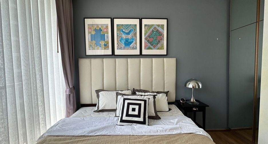 For rent 2 bedrooms condo in Khlong Toei, Bangkok