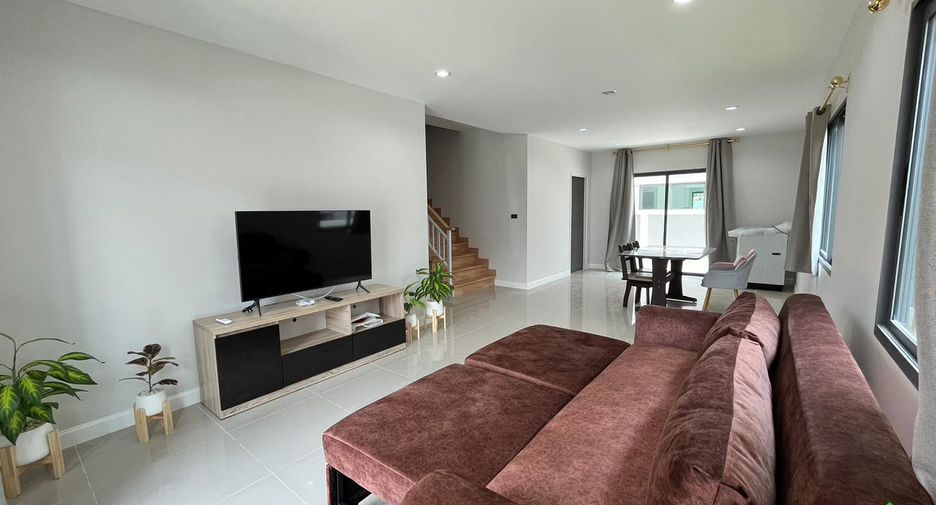 For rent 3 bedrooms house in Saraphi, Chiang Mai