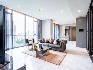 À louer 2 chambres condo à Watthana, Bangkok