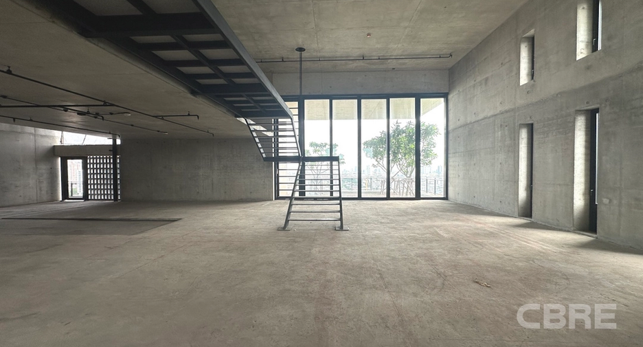 For sale 4 bedrooms condo in Yan Nawa, Bangkok