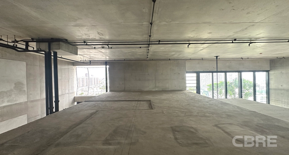 For sale 4 bedrooms condo in Yan Nawa, Bangkok