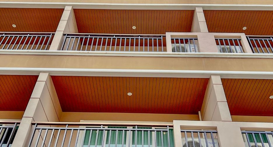 For sale 1 bed condo in Pak Chong, Nakhon Ratchasima