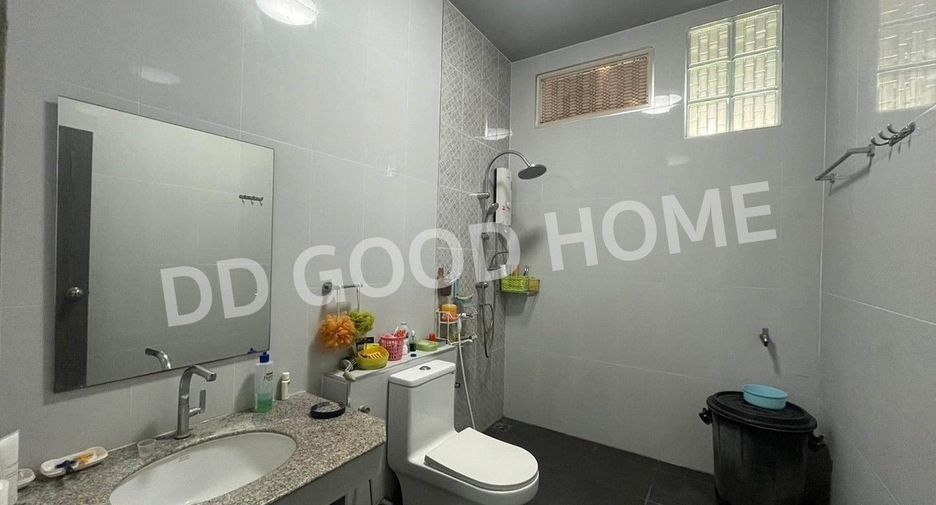 For sale 4 bedrooms house in Sao Hai, Saraburi