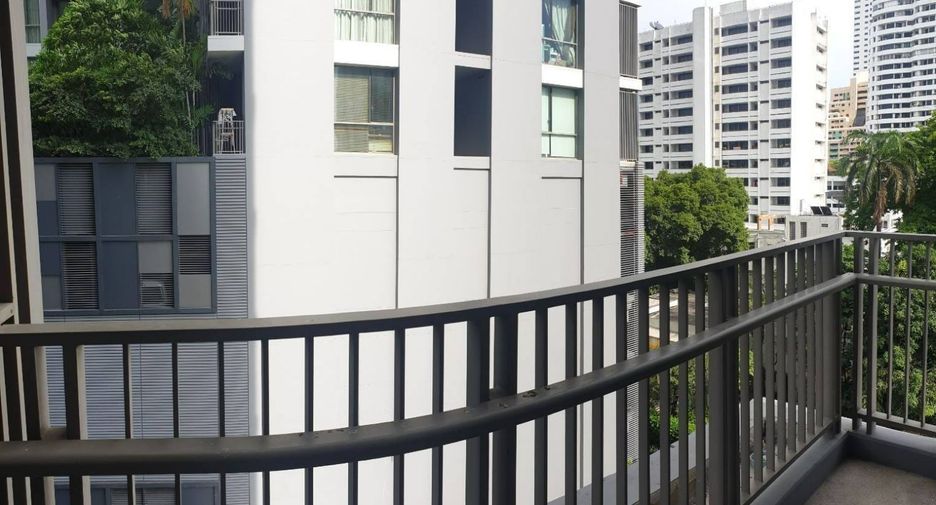 For rent and for sale 2 bedrooms condo in Watthana, Bangkok