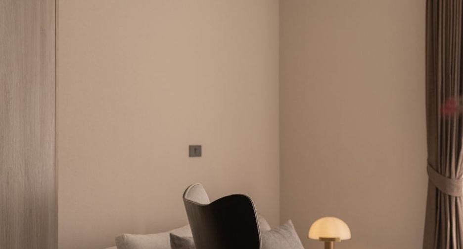 For sale 1 bed condo in Khlong Toei, Bangkok