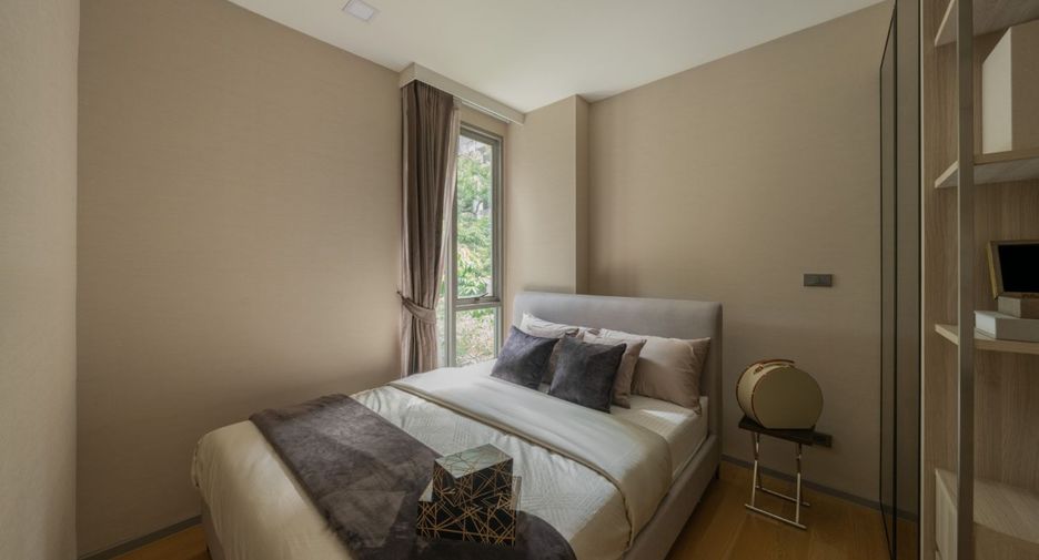 For sale 1 bed condo in Khlong Toei, Bangkok