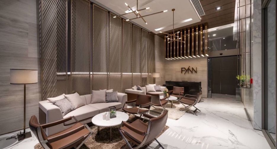 For sale 1 bed condo in Khlong Toei, Bangkok