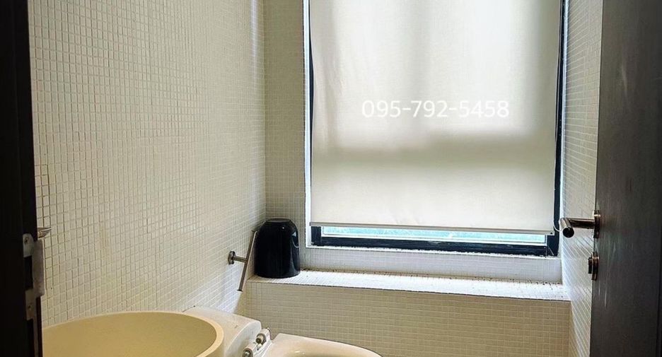 For sale 5 bedrooms retail Space in Prawet, Bangkok