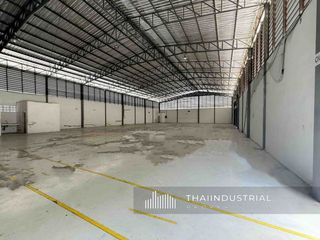 For rent warehouse in Mueang Chon Buri, Chonburi