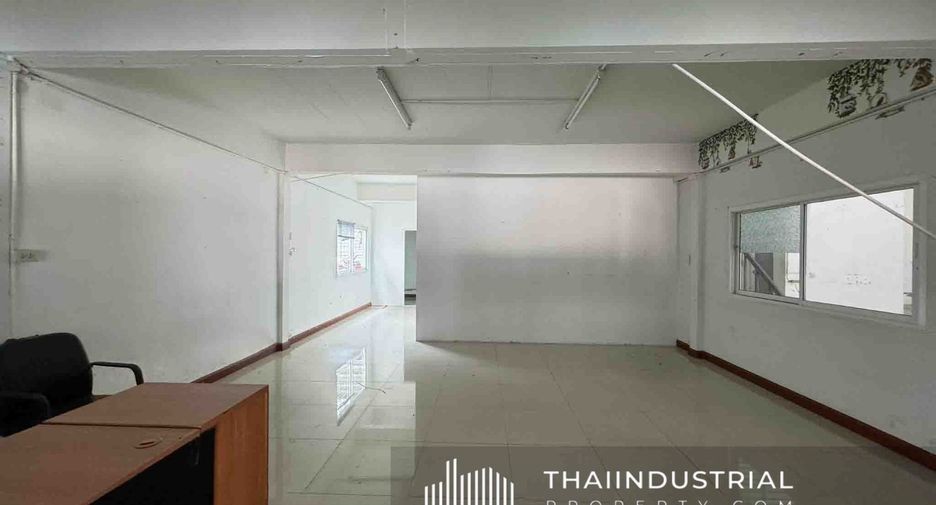 À louer entrepôt à Mueang Chon Buri, Chonburi