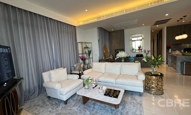 For sale 3 bedrooms condo in Khlong Toei, Bangkok