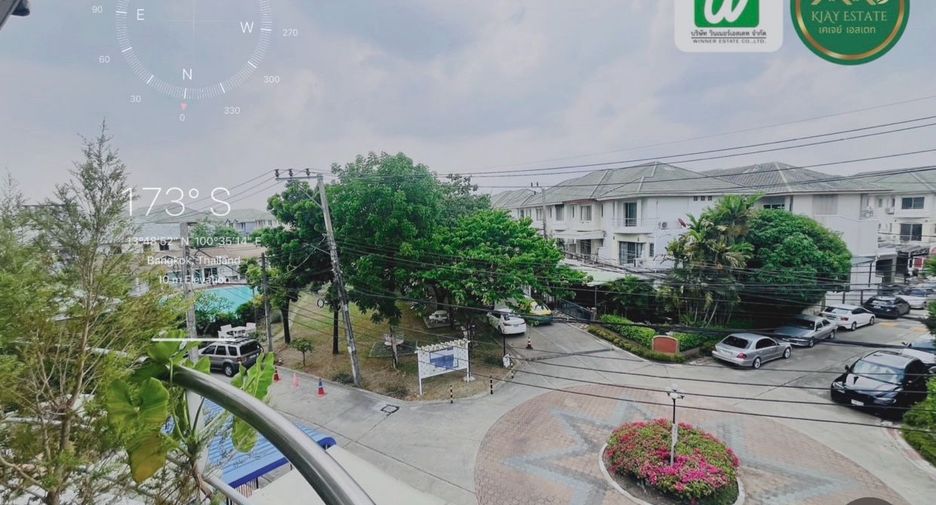 Reihenhaus zum Kauf mit 3 Zimmer in Chatuchak, Bangkok