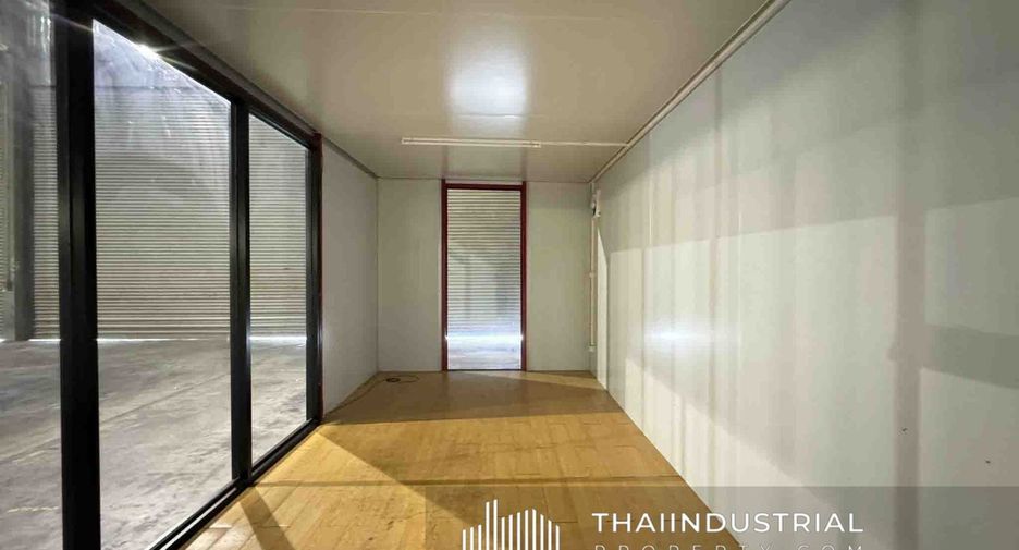 For rent warehouse in Ban Bueng, Chonburi