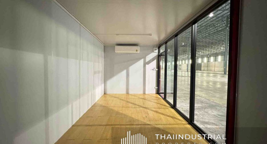 For rent warehouse in Ban Bueng, Chonburi